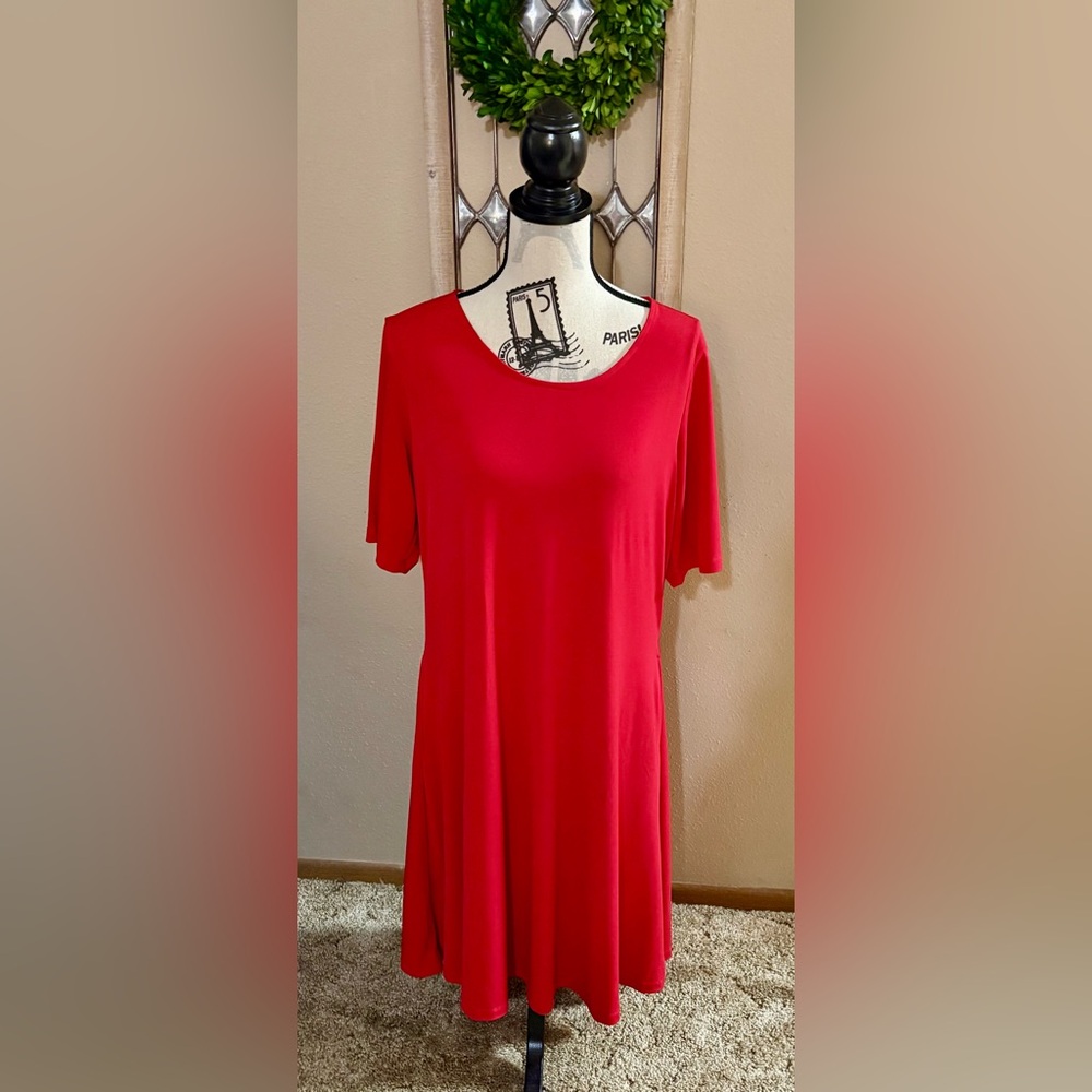 Susan Graver size medium poppy red dress, EUC
